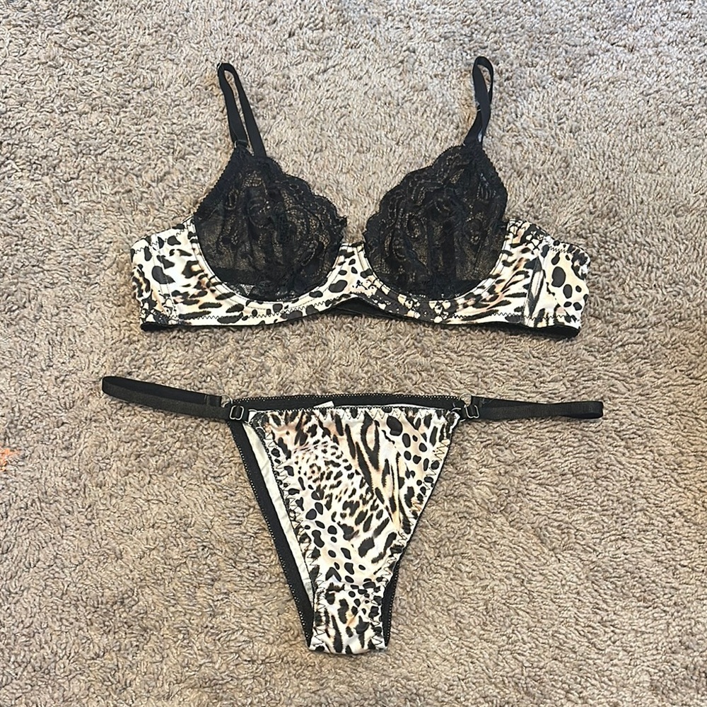 Cheetah print Lace lingerie Set size Large